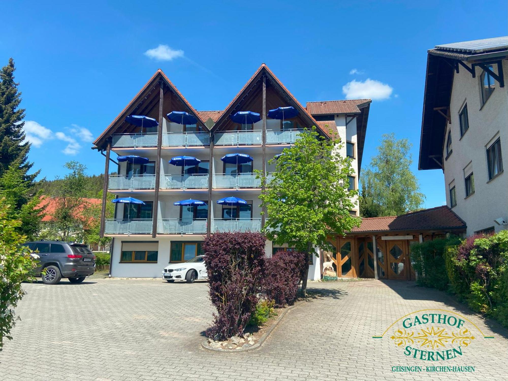 Hotel Gasthof Sternen Гайзинген Екстериор снимка