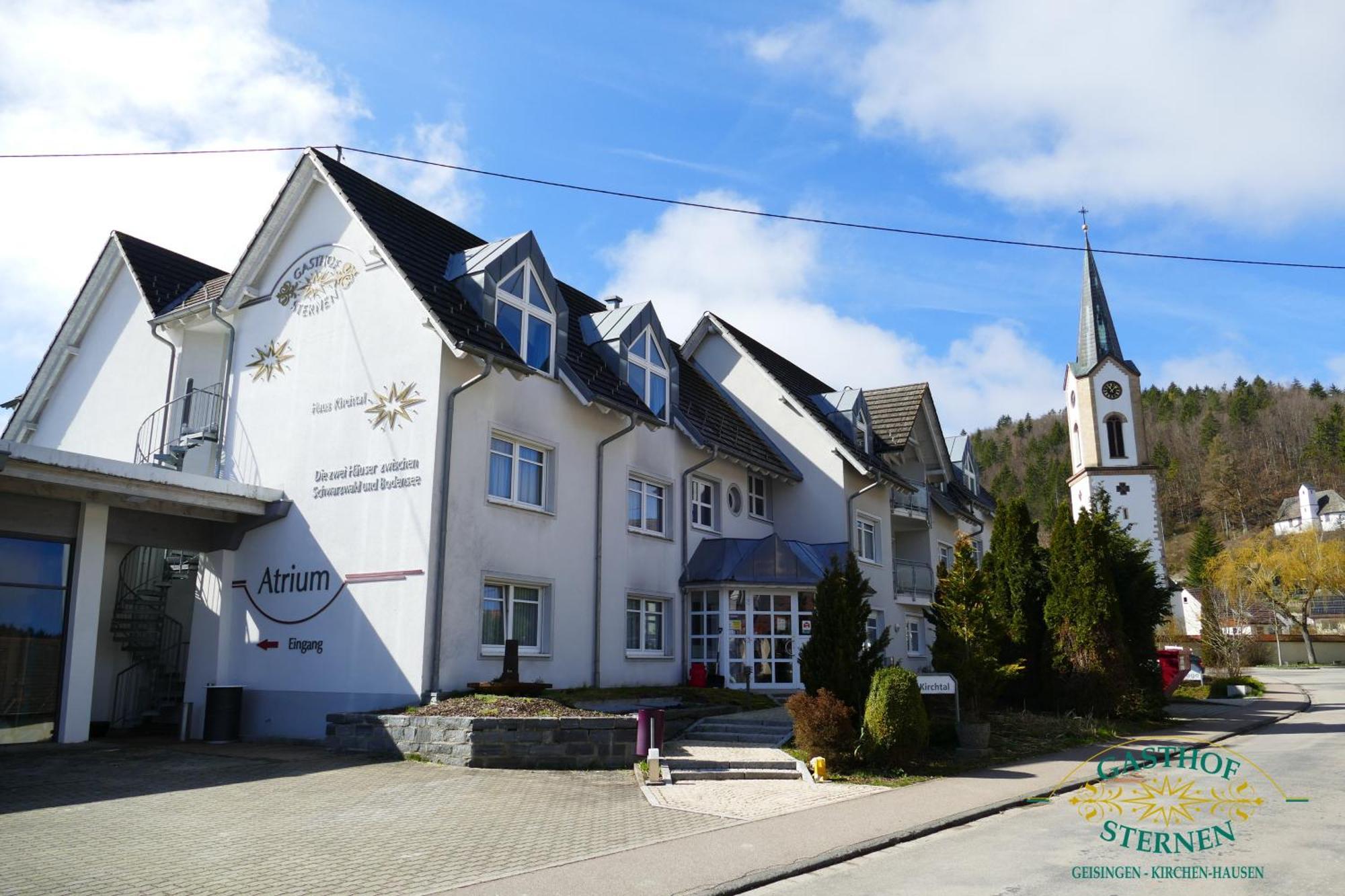 Hotel Gasthof Sternen Гайзинген Екстериор снимка